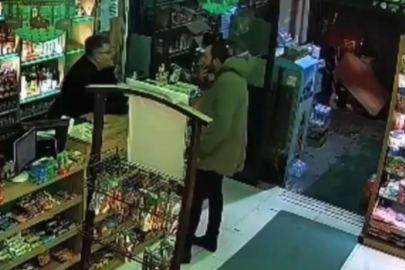 Bursa'da para üstü kavgası: Market savaş alanına döndü