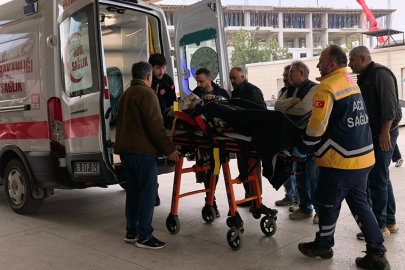 İnşaat demiri nakil hattına temas etti; Akıma kapılan işçi 2. kattan düşüp ağır yaralandı