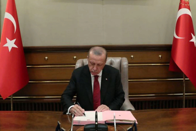 Erdoğan İmzaladı: TSK’de 43 yıllık yönetmelik yürürlükten kaldırıldı