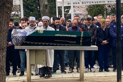 Bursa'da katledilen Nagihan Karadeniz gözyaşlarıyla uğurlandı