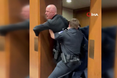 ABD Senatosu'nda "Kimse İsrail için savaşmak istemiyor" protestosu