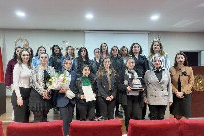 Bursa Barosu’nun “İlham Veren Kadınlar” ödülü bu yıl Migros depo işçisi kadınların