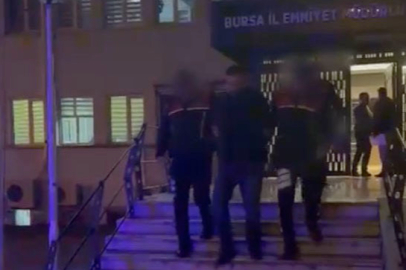 Bursa'da trafik denetiminde ‘dur’ ihtarına uymadı, evinden uyuşturucu ve silah çıktı