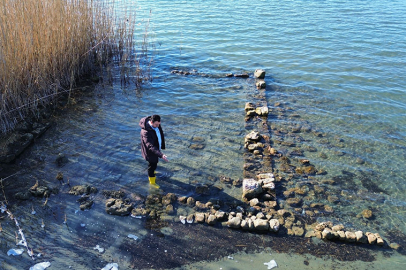 İznik Gölü'nde sular çekildi, bir tarihi eser daha ortaya çıktı