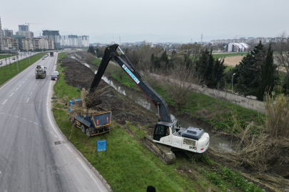 Ayafatma Deresi'nde kapsamlı temizlik çalışması