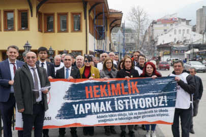 Bursa Tabip Odası sağlık hakkı için yürüdü!