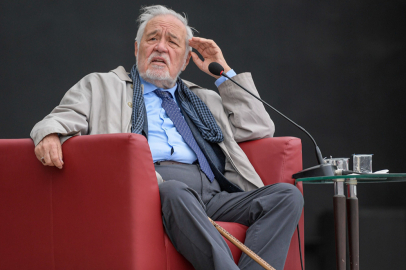 Prof. Dr. İlber Ortaylı hayatını kaybetti