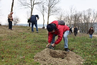 Unçukuru Mahallesi'nde atıl arazi Umut Ormanı'na dönüşüyor