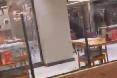 Parkora'da bir restoranda kavga çıktı: Camlar ve çerçeveler indi