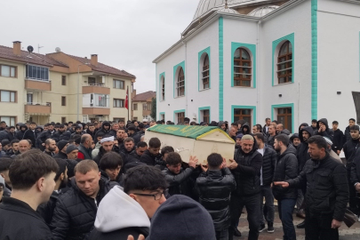 Kazada hayatını kaybeden genç son yolculuğuna uğurlandı