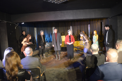 Bursa Uludağ Üniversitesi Dünya Tiyatrolar Gününü kutladı