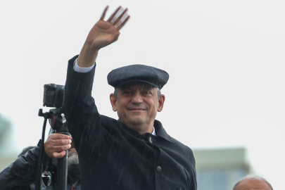 Özgür Özel’den Kuşadası’nda sert çıkış: “Sizi suçüstü yakaladık”