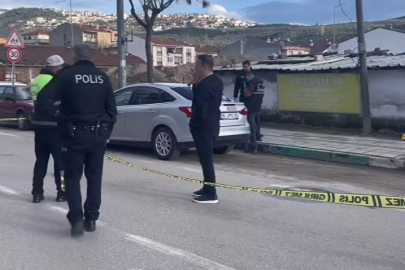 Bursa'da sokak ortasında silahlı saldırı