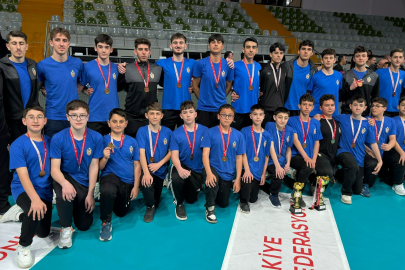 Bursa voleyboluna İnegöl Belediyespor imzası