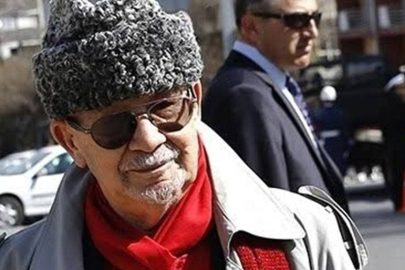 Yalçın Küçük hayatını kaybetti