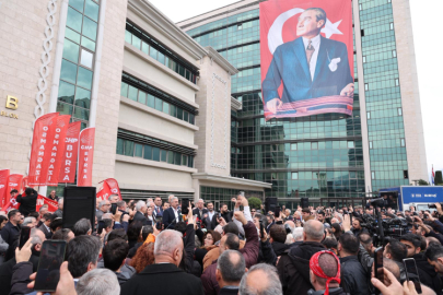 CHP, Bursa Büyükşehir için Başkan Vekili adayı çıkarmaktan vazgeçti