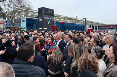 CHP'den Kent Meydanı'nda eylem