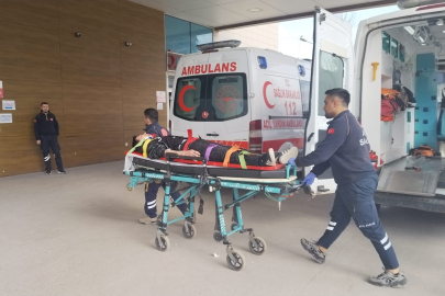 Bursa'da cip ile motosiklet çarpıştı: 2 kişi yaralandı