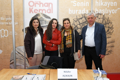 Nilüfer Açıkalın Bursa'da okurlarıyla buluştu