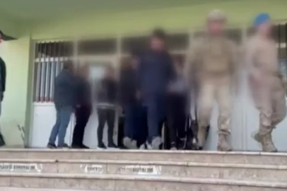 Lisede silahlı saldırı! Çok sayıda yaralı var...