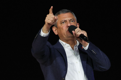 Özgür Özel'den okullardaki şiddete açıklama: 'Büyüyen bir güvenlik zaafiyeti'