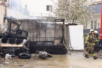 İnegöl'de depoda çıkan yangında tüp bomba gibi patladı