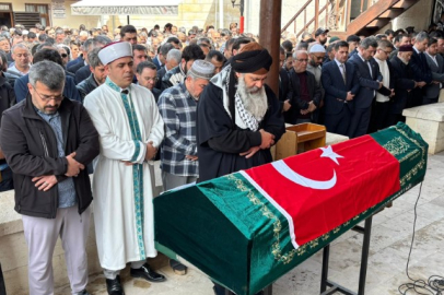 Okul saldırısında hayatını kaybedenler son yolculuğuna uğurlandı