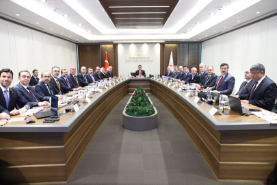 Bursa AK Parti'den Ankara çıkarması; Bakan Kurum ile görüştüler