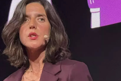 Bursa Kız Lisesinde yetişti, Berlin'de rektör oldu