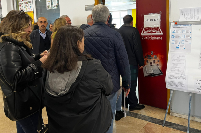 Bulgaristan'da seçim günü, Türkiye'de de sandık kuruldu