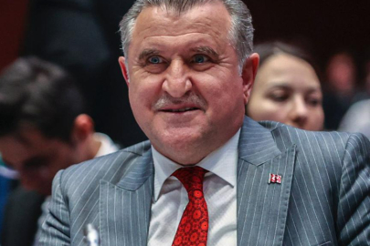 Bakan Bak'tan Bursaspor için tebrik mesajı