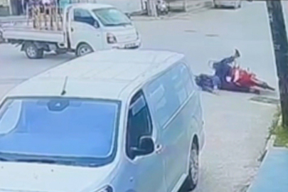 Bursa'da kamyonet ile motosiklet çarpıştı