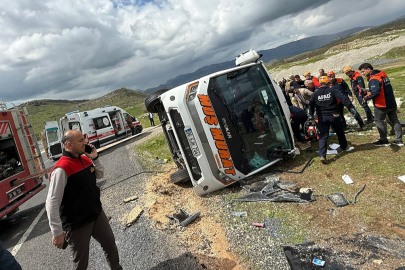 Diyarbakır’da yolcu otobüsü devrildi: 1 ölü, 13 yaralı