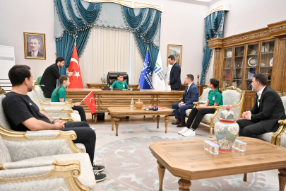 Bursa'da başkanlık koltuğu çocukların oldu