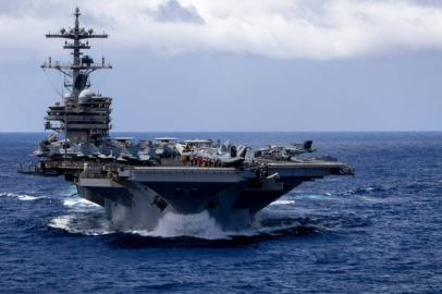 ABD Orta Doğu'ya 3'üncü uçak gemisini konuşlandırdı