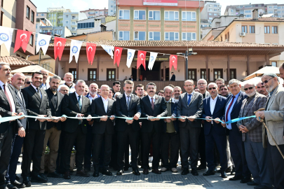 Emir Buhari yenilenen yüzüyle hizmete açıldı