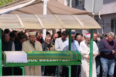 Vinçten atlaması sonucu hayatını kaybeden sürücü toprağa verildi