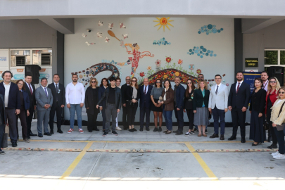 Nilüfer’de renkli dayanışma: Sanat ve sevgi panosu