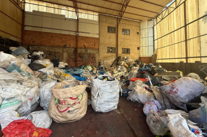 Osmangazi’de tehlikeli atık döken araca ağır ceza