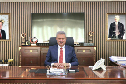 AKP'li belediye başkanına hapis cezası