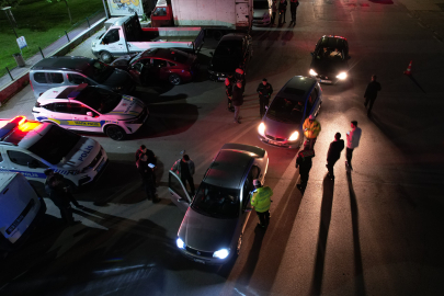 Bursa'da piyasacılara polis baskını