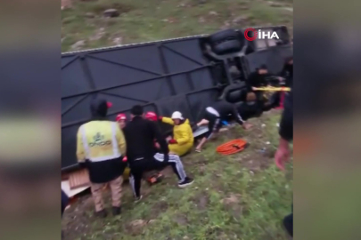 Malatya'da yolcu otobüsü devrildi: 4 ölü, çok sayıda yaralı