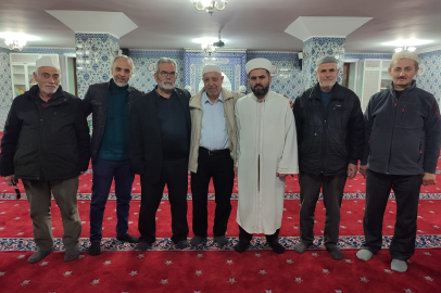 Suriyeli Abdülkerim Ömer'i cami cemaati uğurladı