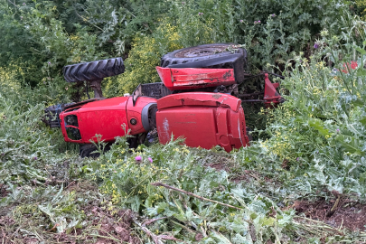 Bursa'da yürek yakan kaza... Devrilen traktörün sürücüsü öldü