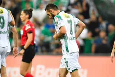 Bursaspor'da Hamza Gür ile yollar ayrıldı