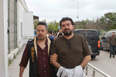 Gözaltına alınan Rasim Ozan Kütahyalı Adana’ya getirildi