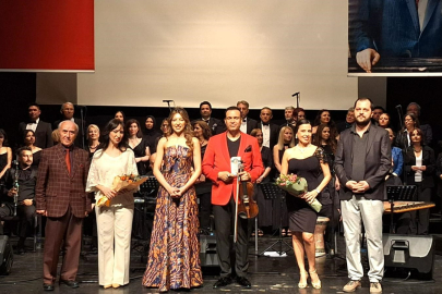 Bursa’da Zeki Müren gecesi