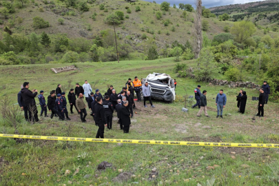 Öğrenci servisi şarampole uçtu: 3 ölü, 7 yaralı