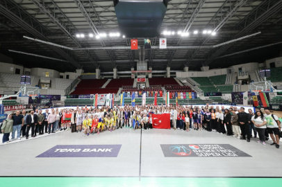 Bursa'da spor şenliklerinde kardeşlik rüzgarı