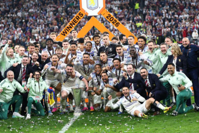UEFA Avrupa Ligi şampiyonu Aston Villa